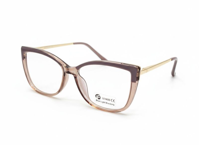 PASTA CON VARILLA DE METAL